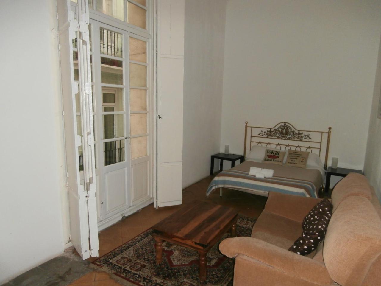 Innsa Valência Exterior foto